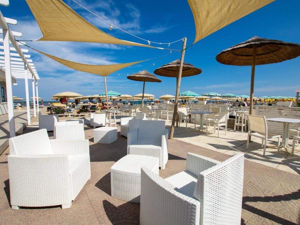 Hotel Marina Beach - Azzurro Club 拉文纳 外观 照片